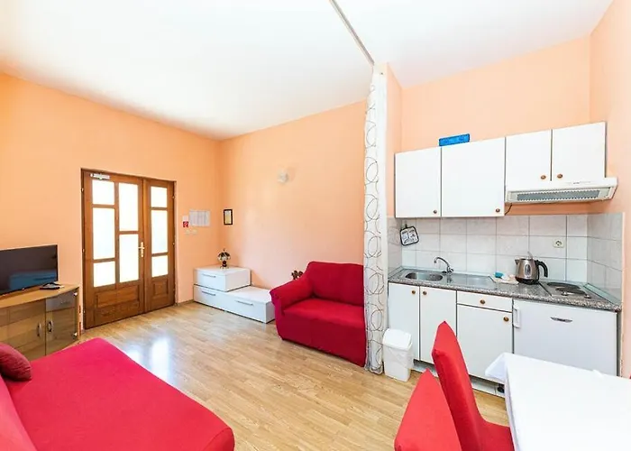 Apartment Vrisika Ll